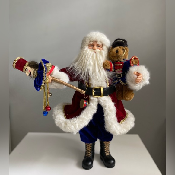 ☑️Large Standing Santa Claus Figure W/ Teddy Bear and a Nutcracker  27” - Picture 1 of 14